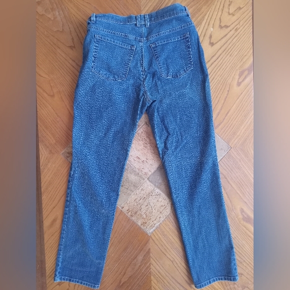 Gloria Vanderbilt Size 8 Blue Jeans - Picture 4 of 6